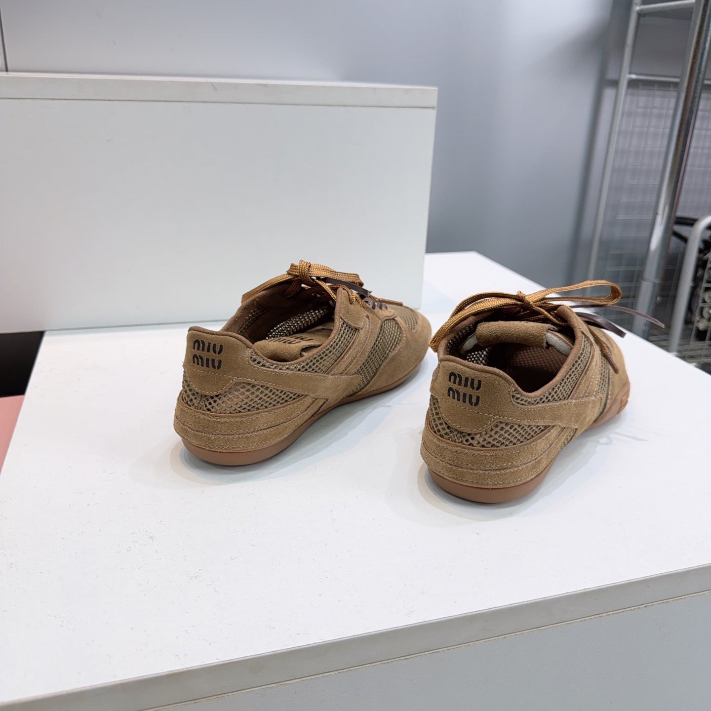 MIUMIU 26S SNEAKERS IN CARAMEL BROWN MESH AND SUEDE