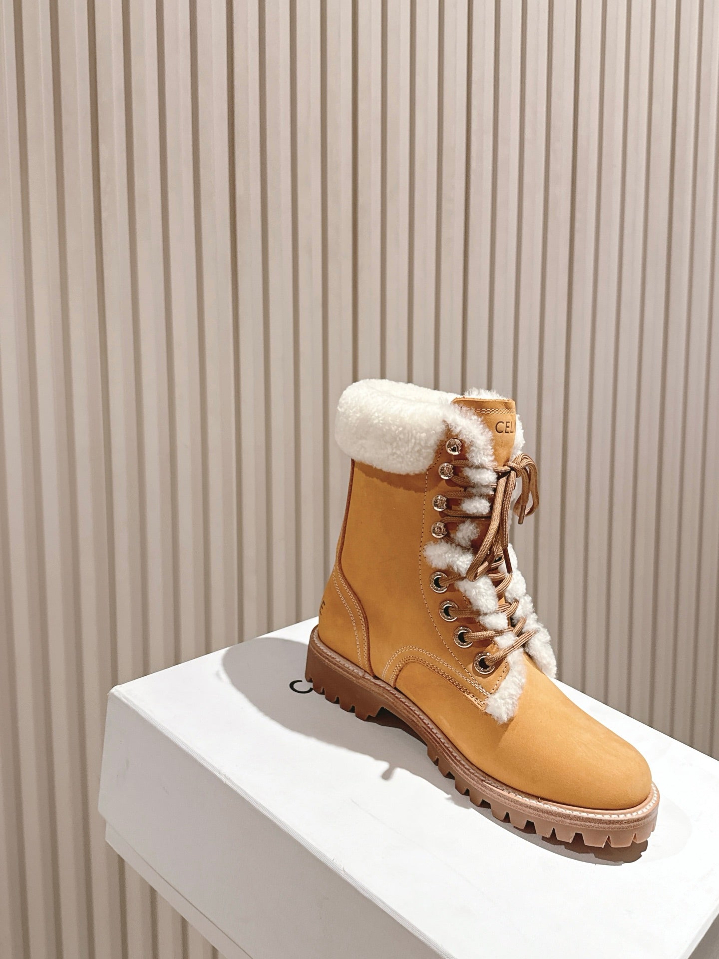 CELINE 25S KURT LACE UP MID BOOT IN MEDIUM ORANGE SUEDE AND SHEARLING
