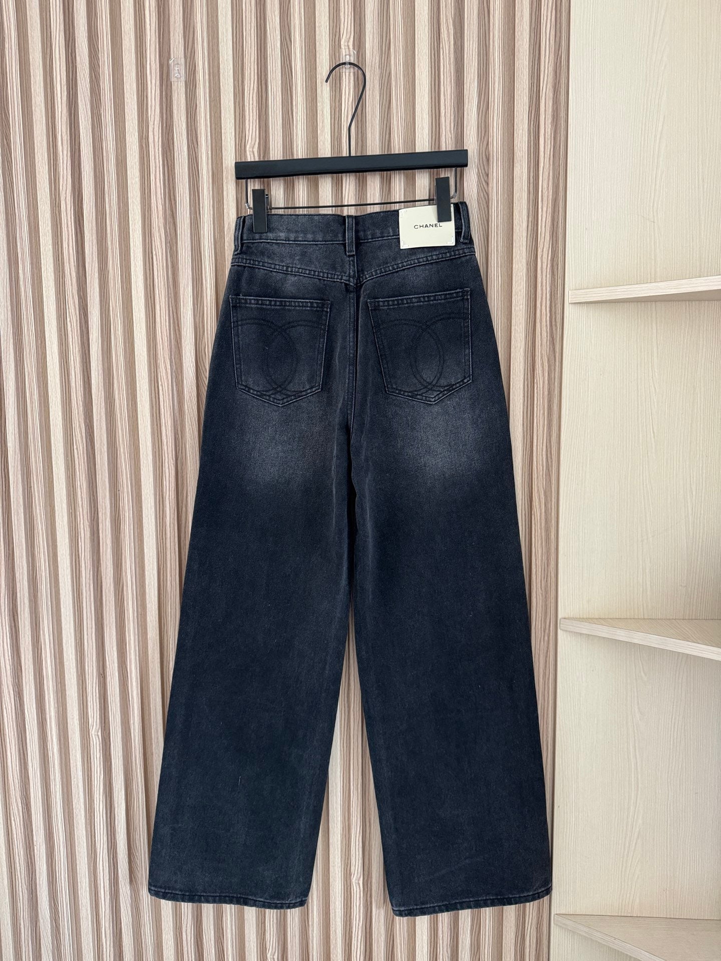 CHANEL 26S STRAIGHT-LEG JEANS 1392