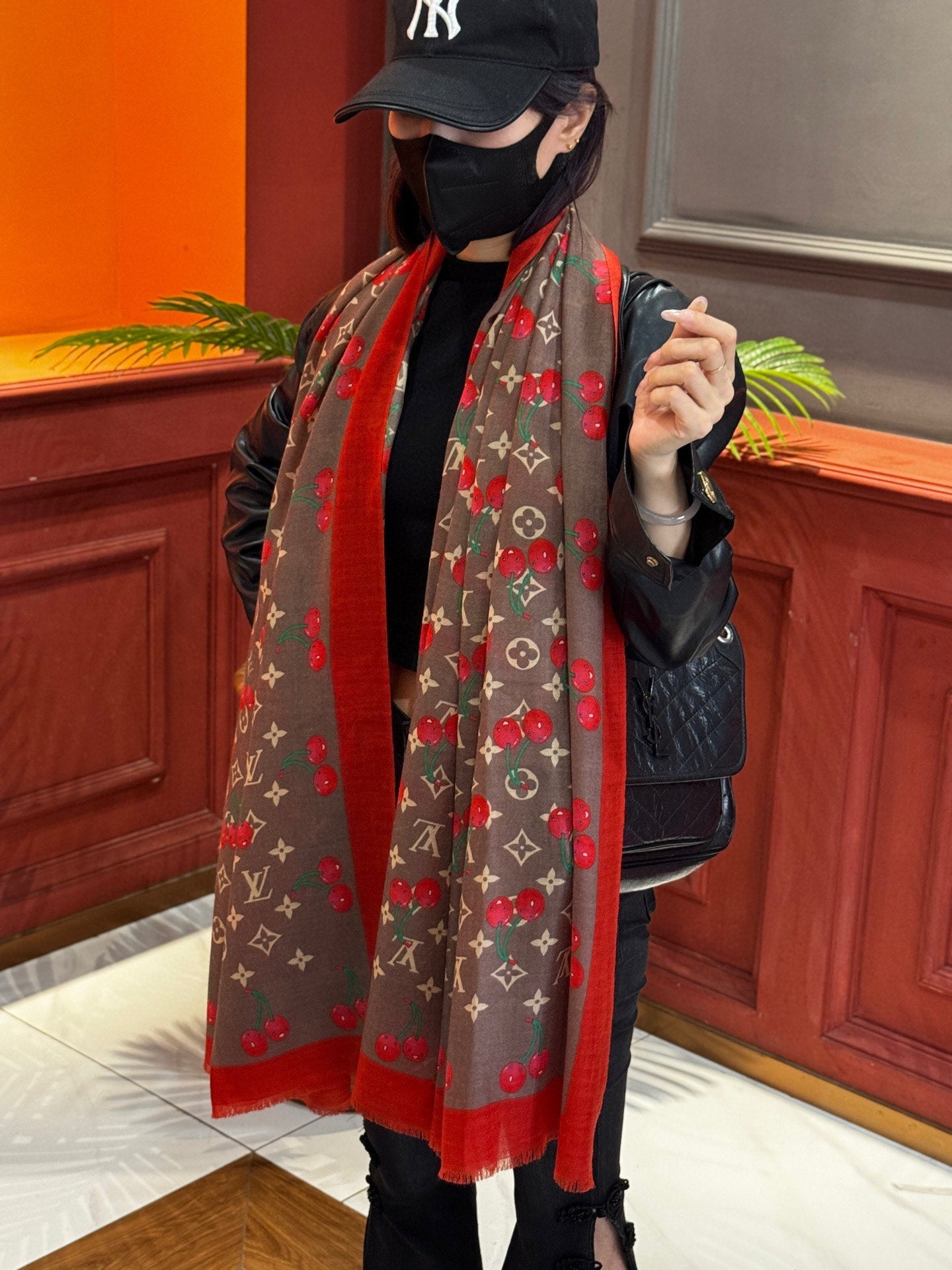 LV SCARF 200 CM IN CASHMERE 728985