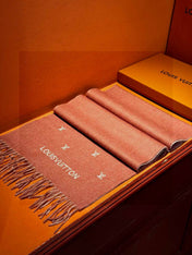 LV SCARF 180 CM IN CASHMERE 730572