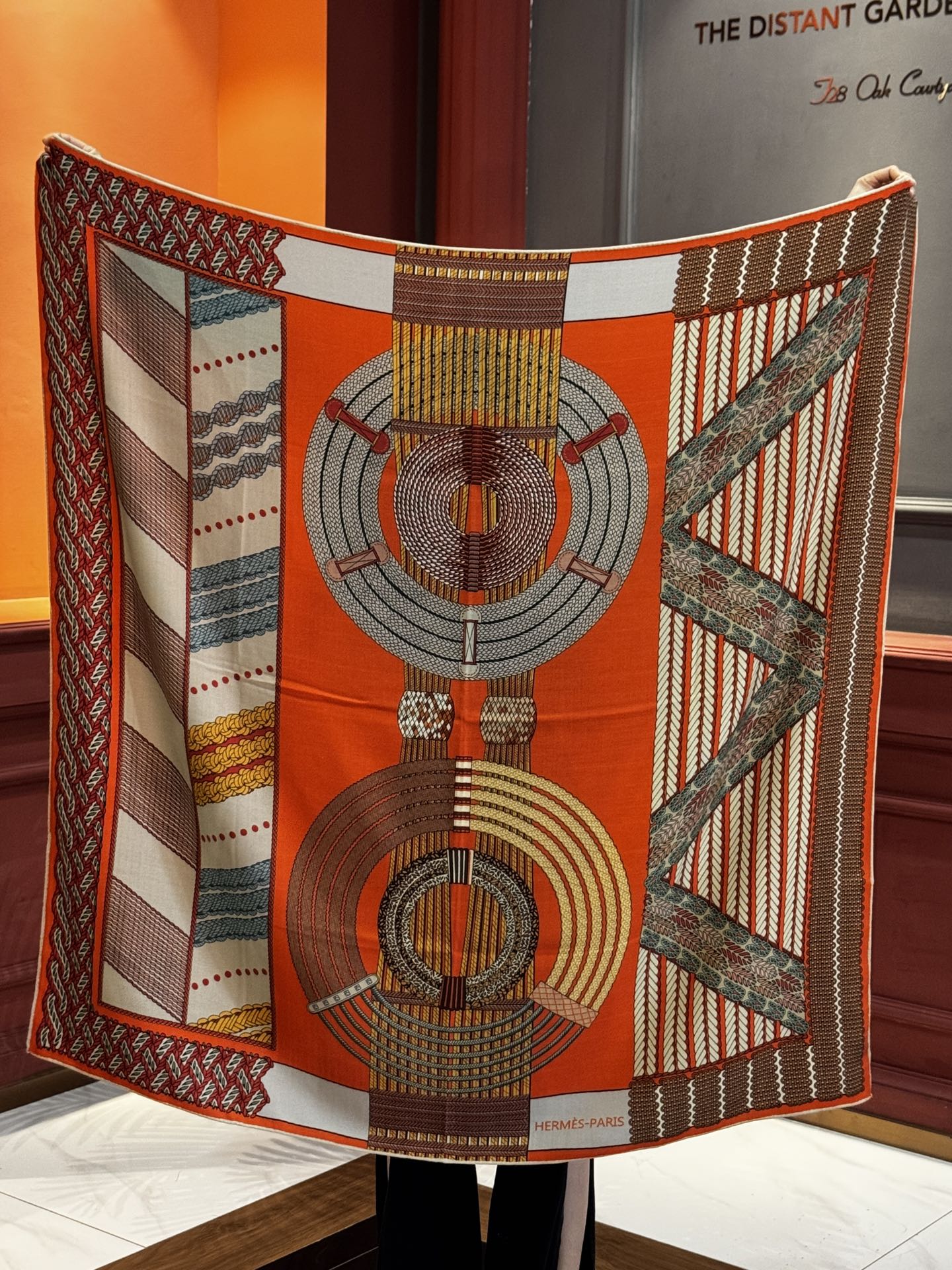 HERMES 25S SCARF 140 IN SILK TWILL 733918