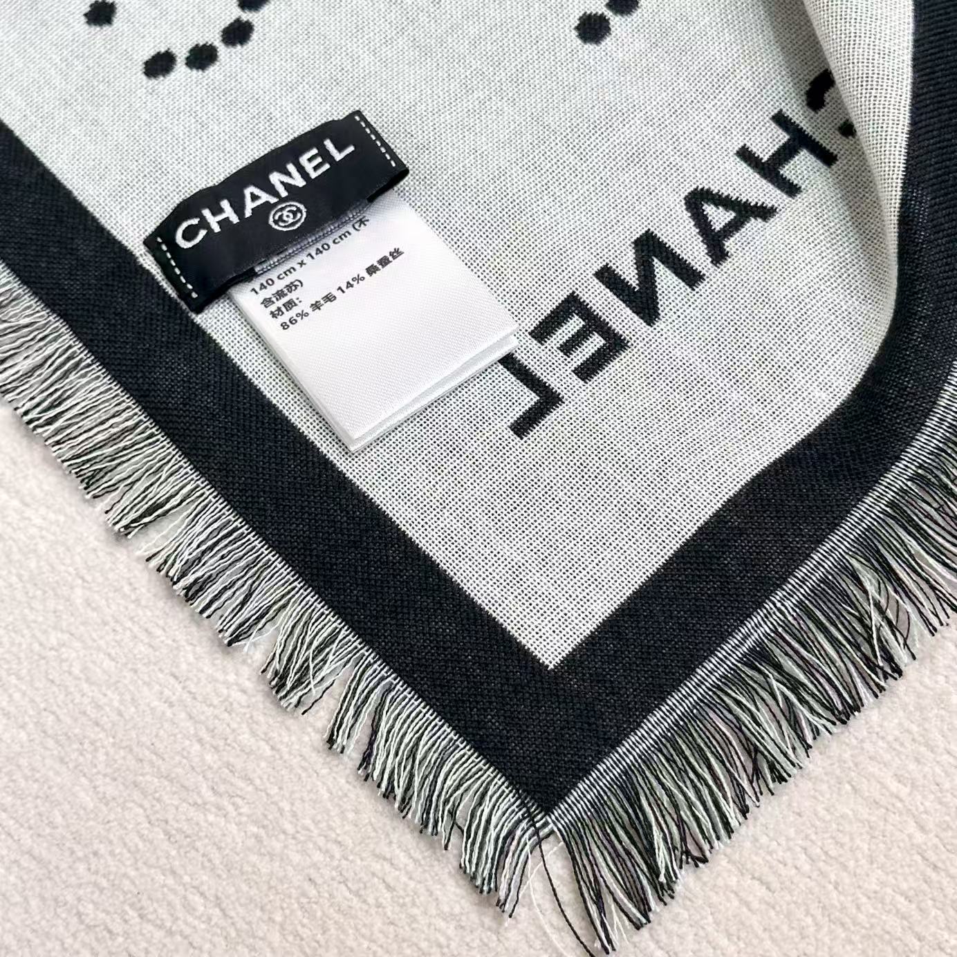 CHANEL 26S SCARF 140 IN WOOL AND SILK 311816