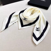 CHANEL 26S SCARF 90 IN SILK 303209