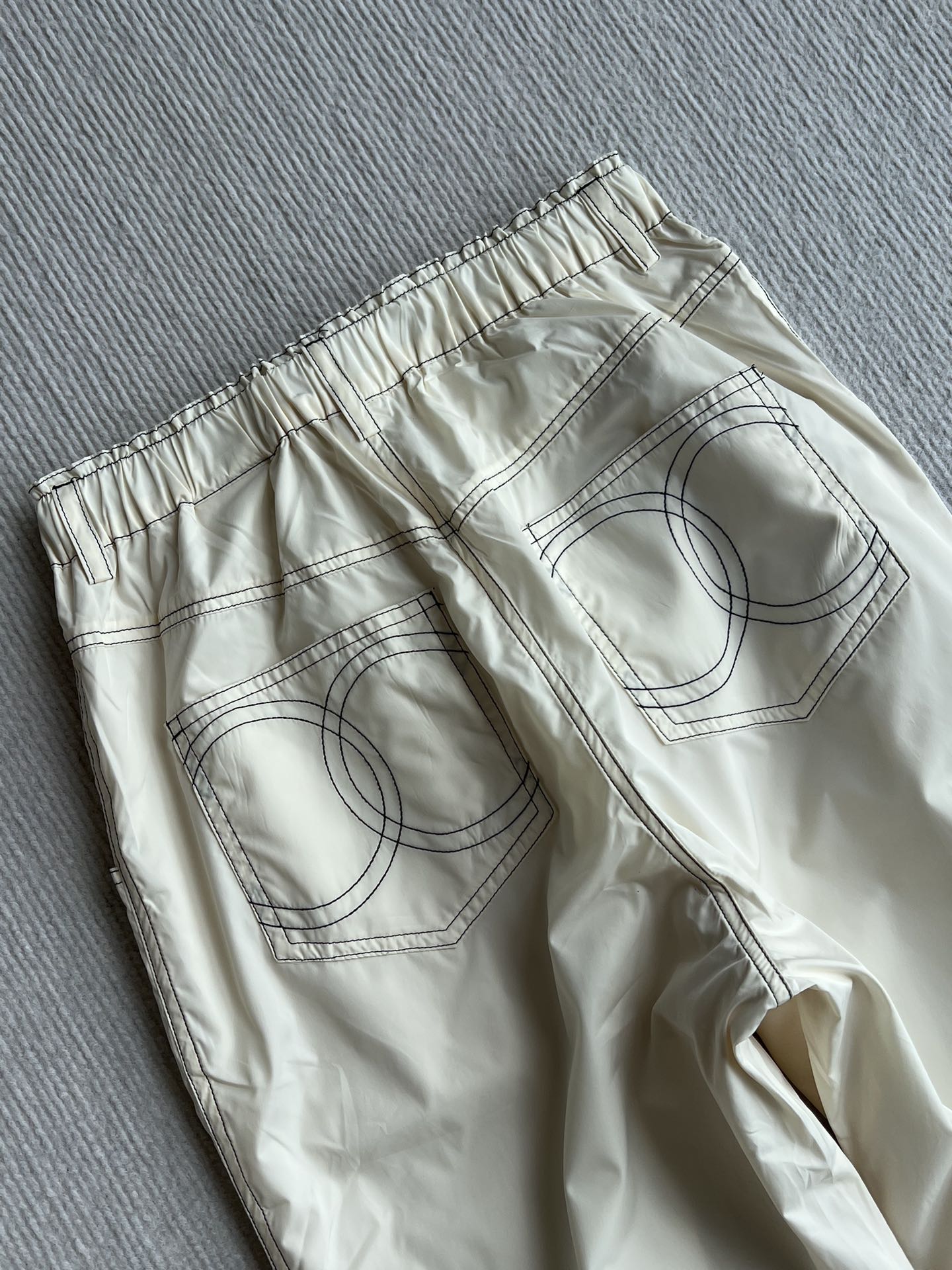 CHANEL BEIGE CASUAL PANTS 269664