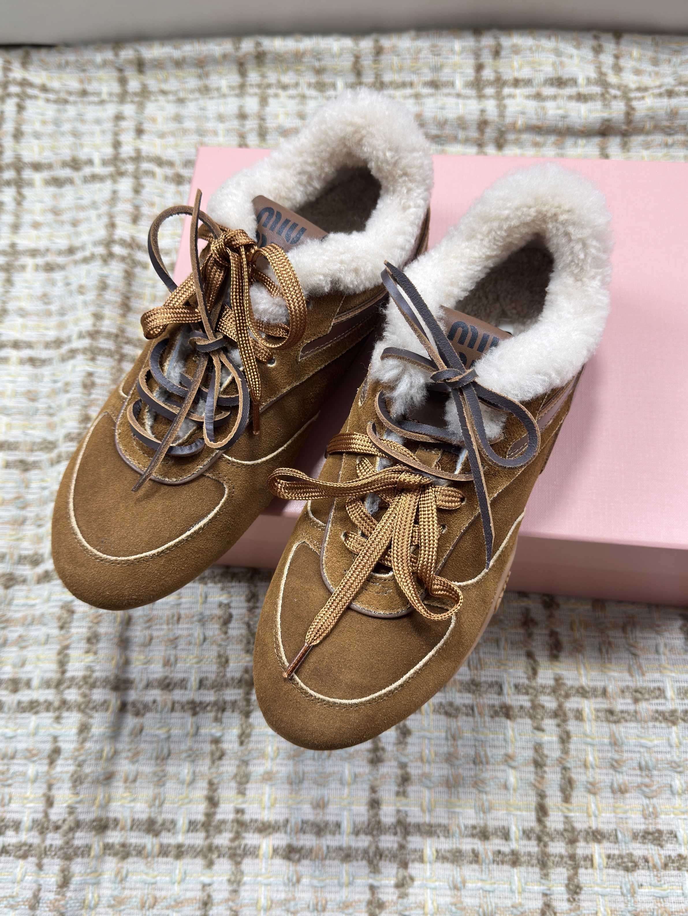 MIUMIU 26S SNEAKERS IN DARK BROWN SUEDE AND SHEARLING