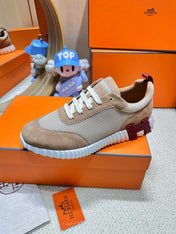 BOUNCING SNEAKER IN PEANUT BROWN SUEDE AND WHITE KNIT