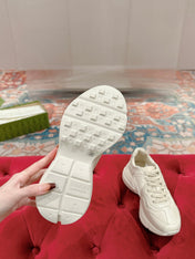 GG RHYTON LOGO TRAINER WHITE CALFSKIN WITH TIGER MOTIF