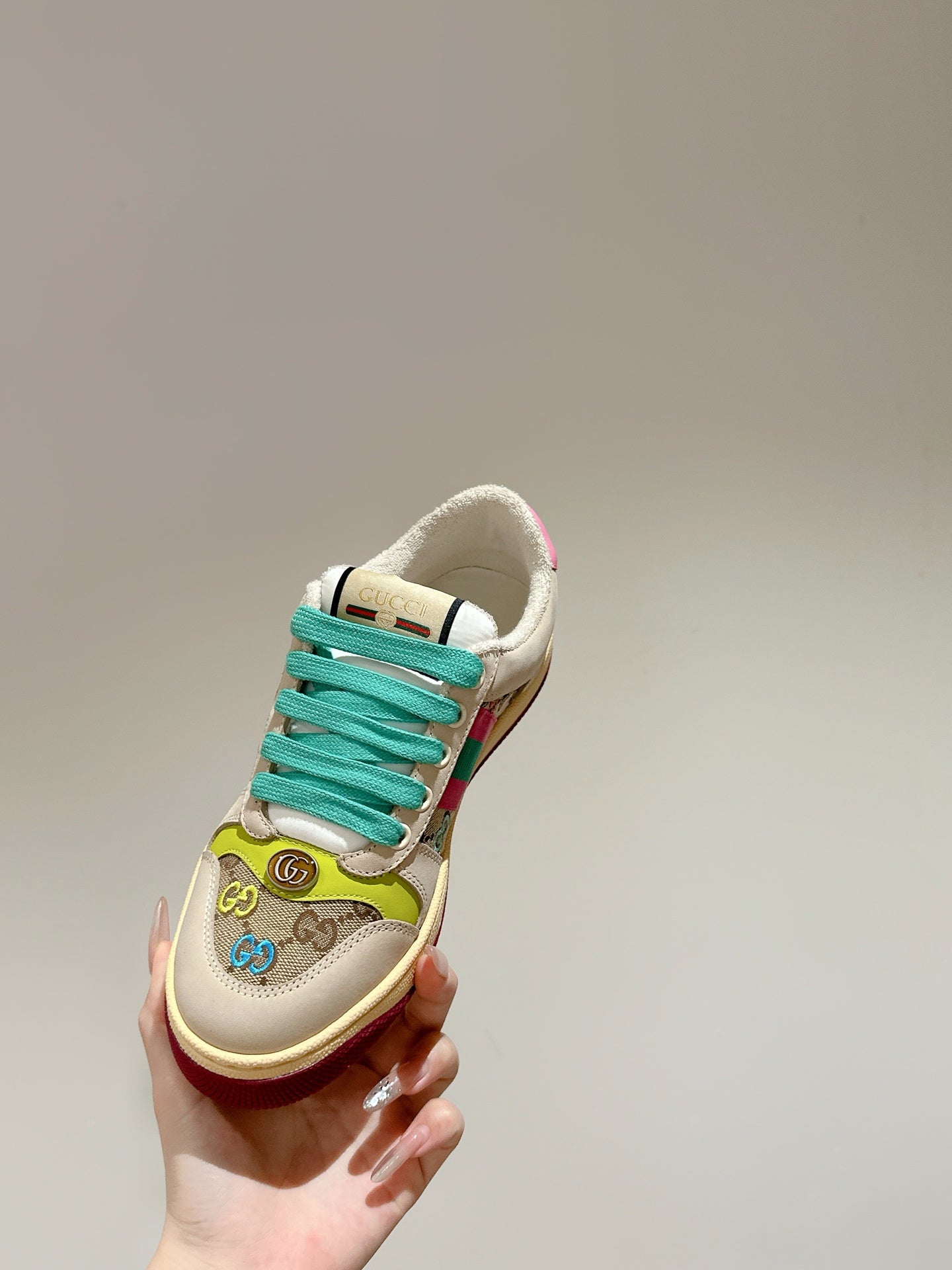 GUCCI 26S SCREENER SNEAKER IN MULTICOLOR SUEDE AND CANVAS