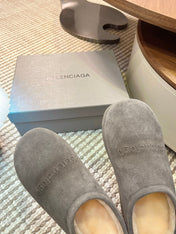 BALENCIAGA 25S AURALEE SLIP-ON 50 MM IN GREY SUEDE