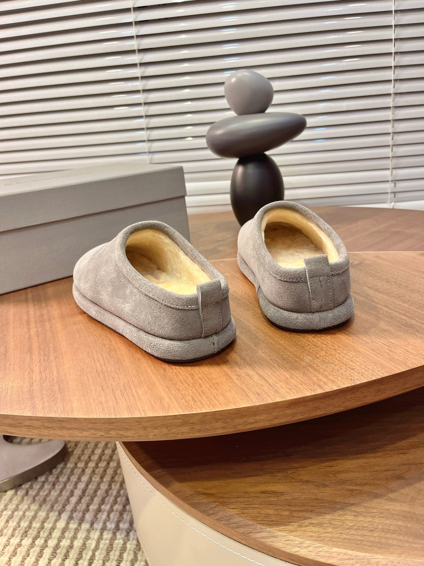 BALENCIAGA 25S AURALEE SLIP-ON 25 MM IN GREY SUEDE