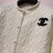 CHANEL 25S CARDIGAN 611
