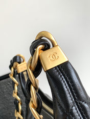 CHANEL 25S HOBO BAG 26 CM IN BLACK LAMBSKIN WITH GOLD HARDWARE