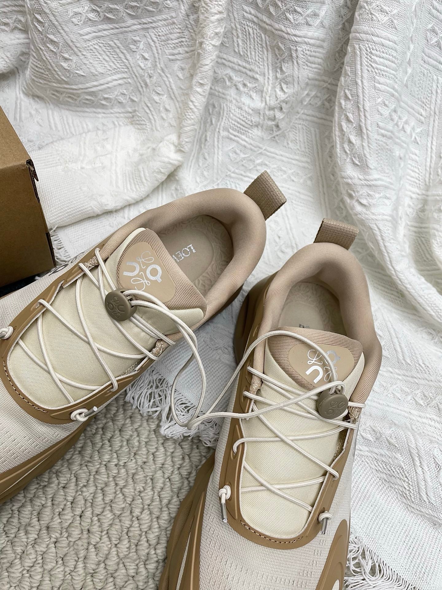LOEWE 26S CLOUDSOLO SNEAKERS IN BROWN AND BEIGE RECYCLED POLYESTER