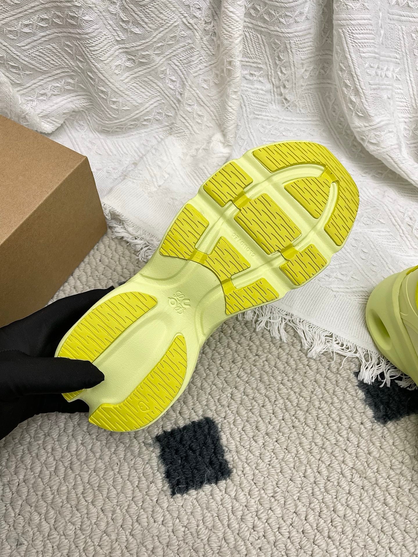 LOEWE 26S CLOUDSOLO SNEAKERS IN LIME YELLOW RECYCLED POLYESTER
