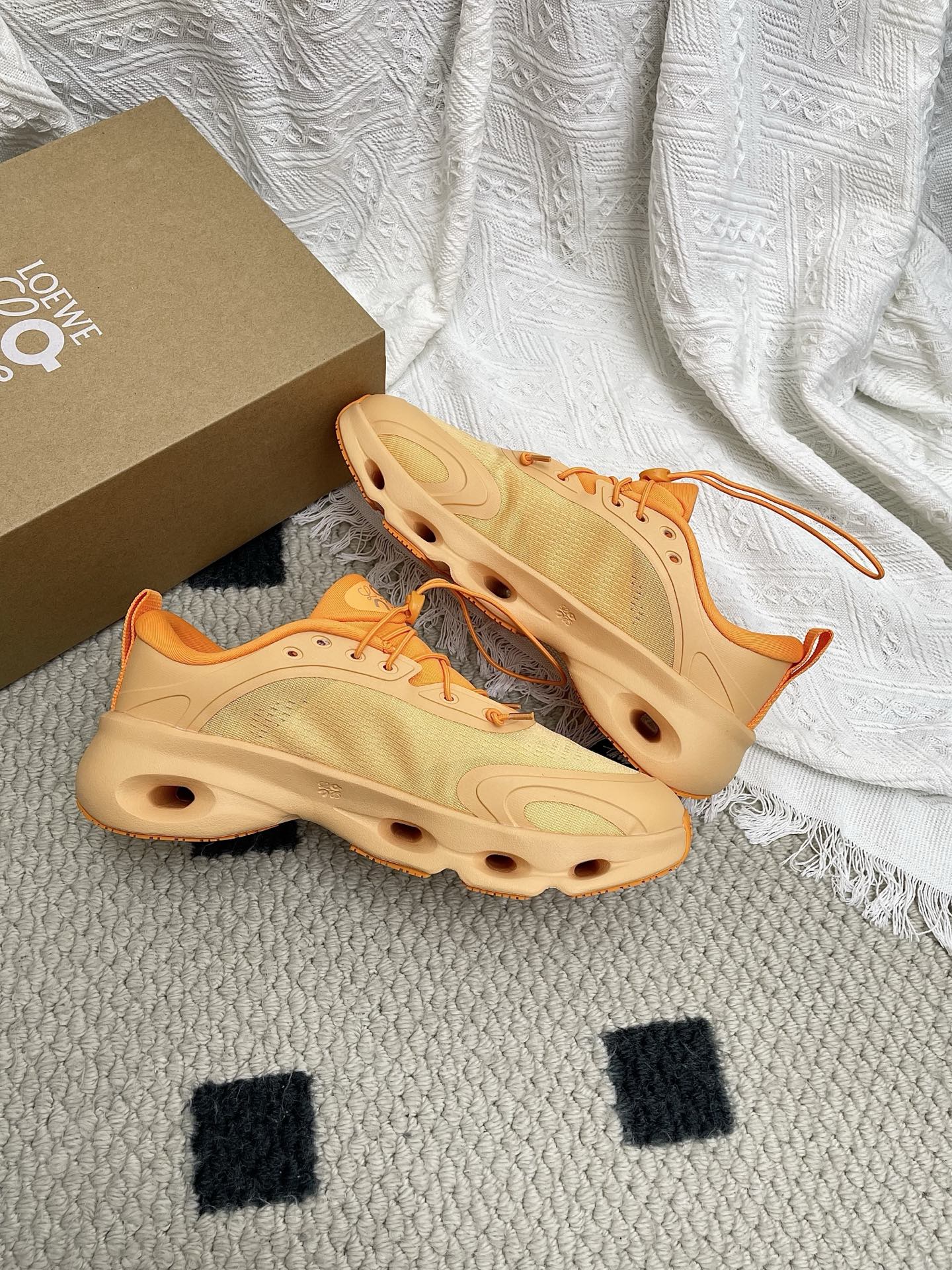 LOEWE 26S CLOUDSOLO SNEAKERS IN ORANGE RECYCLED POLYESTER