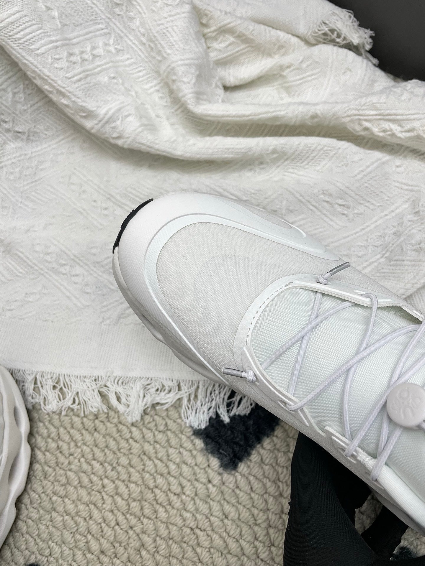 LOEWE 26S CLOUDSOLO SNEAKERS IN WHITE RECYCLED POLYESTER