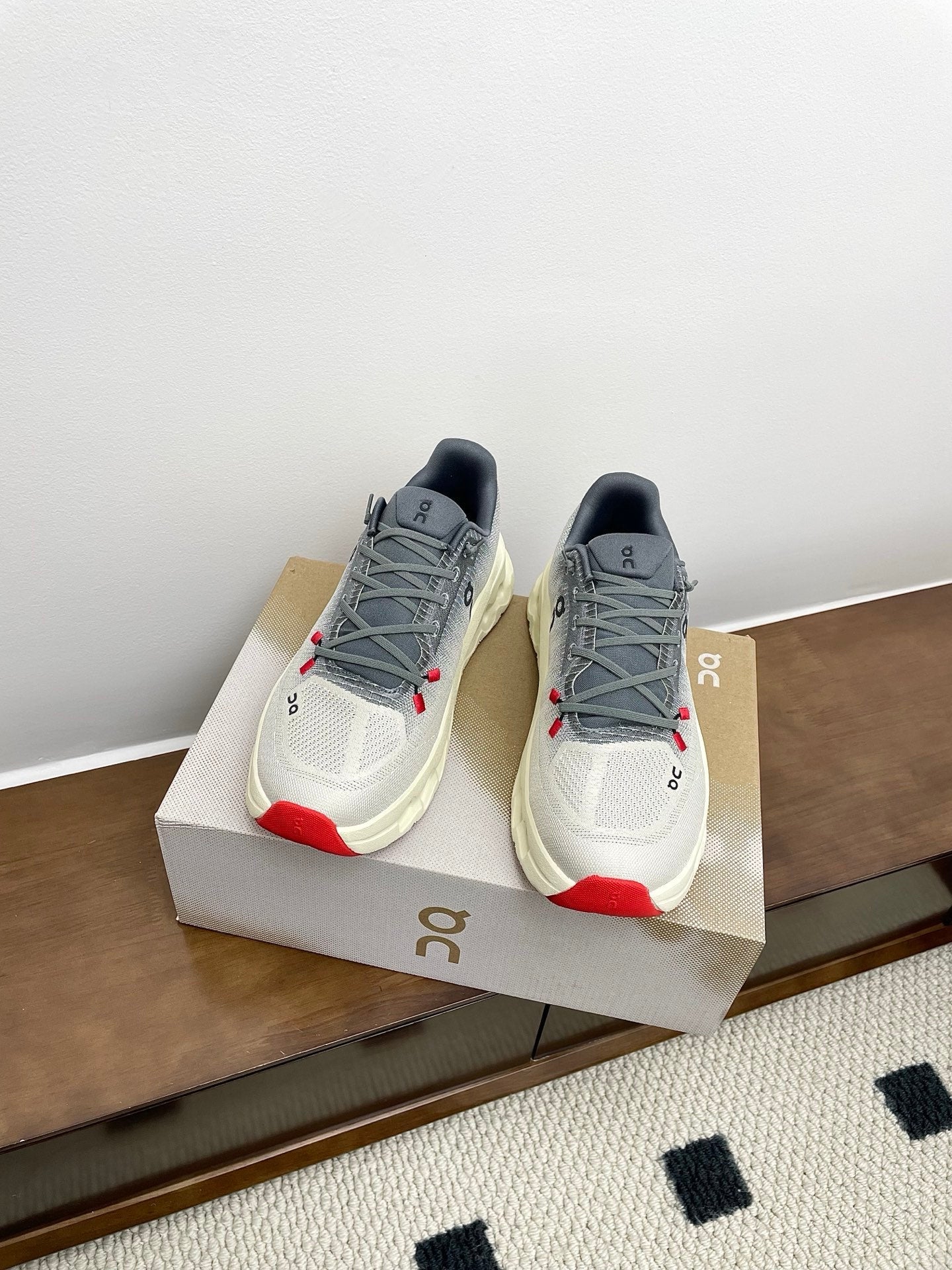 LOEWE 26S CLOUDTILT SNEAKER IN DARK GRAY AND WHITE RECYCLED POLYESTER