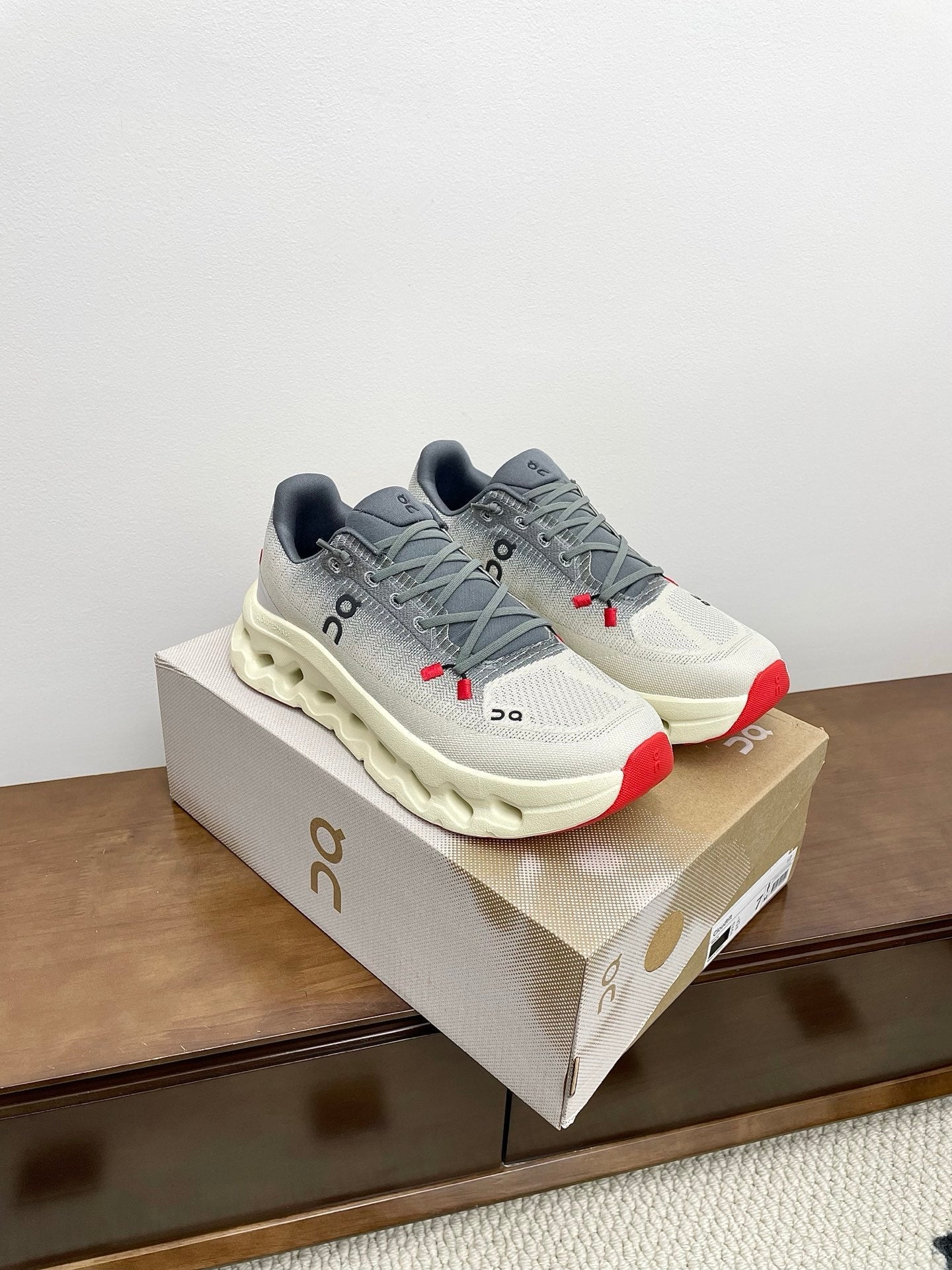 LOEWE 26S CLOUDTILT SNEAKER IN DARK GRAY AND WHITE RECYCLED POLYESTER