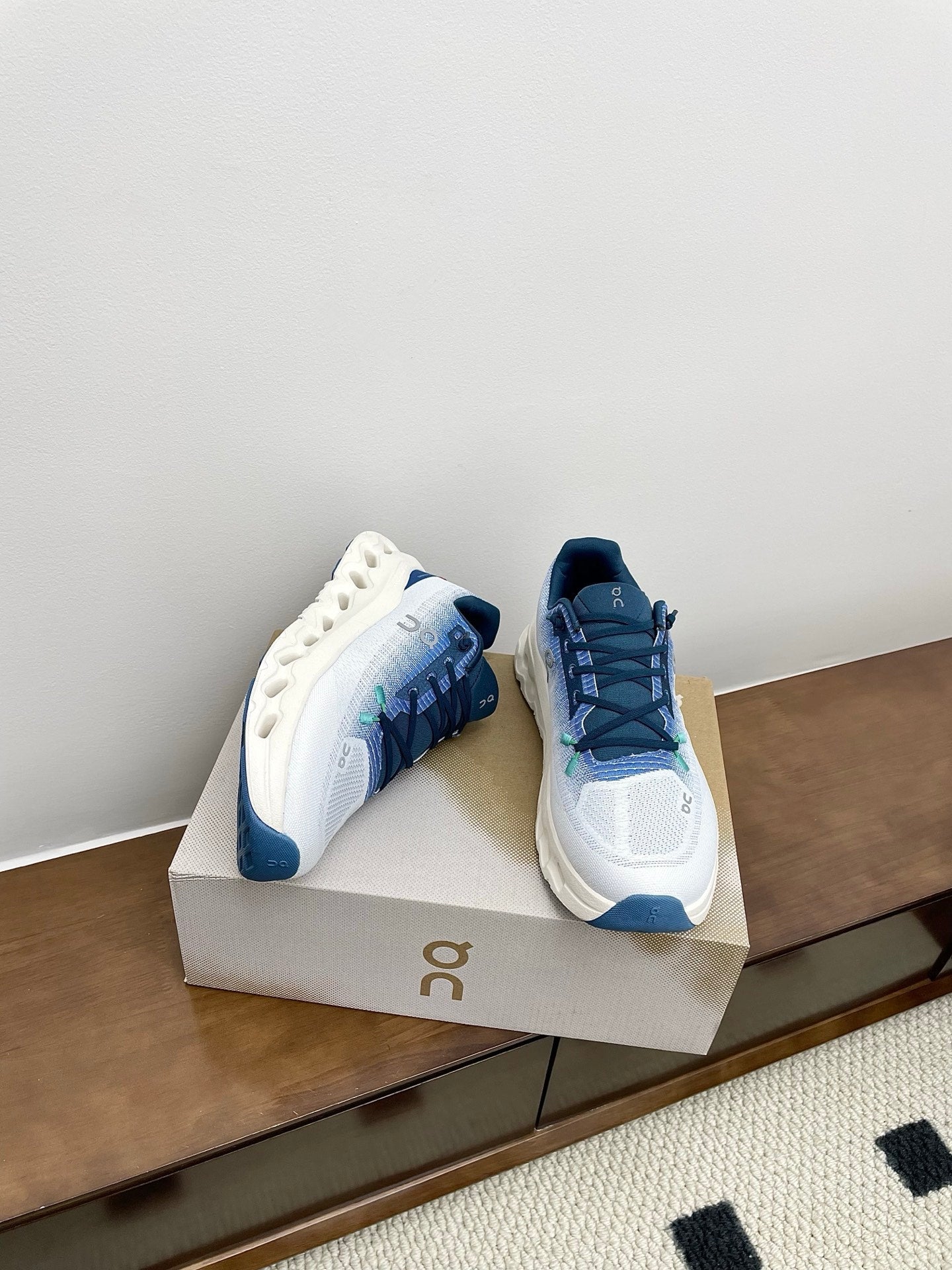 LOEWE 26S CLOUDTILT SNEAKER IN BLUE IVORY RECYCLED POLYESTER