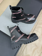 CHUNKY BOOTS IN BLACK SMOOTH CALFSKIN RED LOGO PRINT