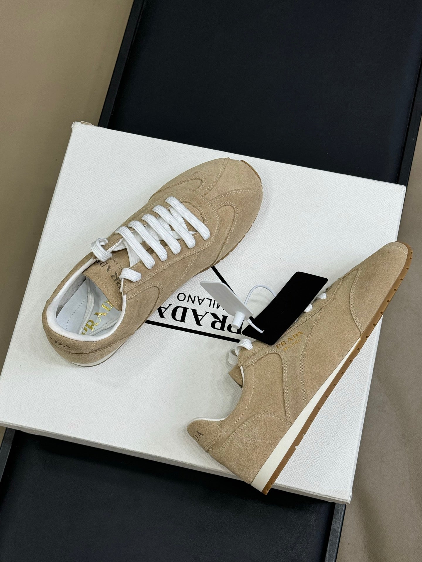 PRADA 25S SNEAKER IN BEIGE SUEDE STYLE 10