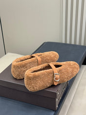 ALAIA 25S COZY MARY JANE SHEARLING FLATS IN CARAMEL