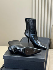 YSL 26S ZIPPERED HEELED BOOTS IN BLACK SHINY CALFSKIN