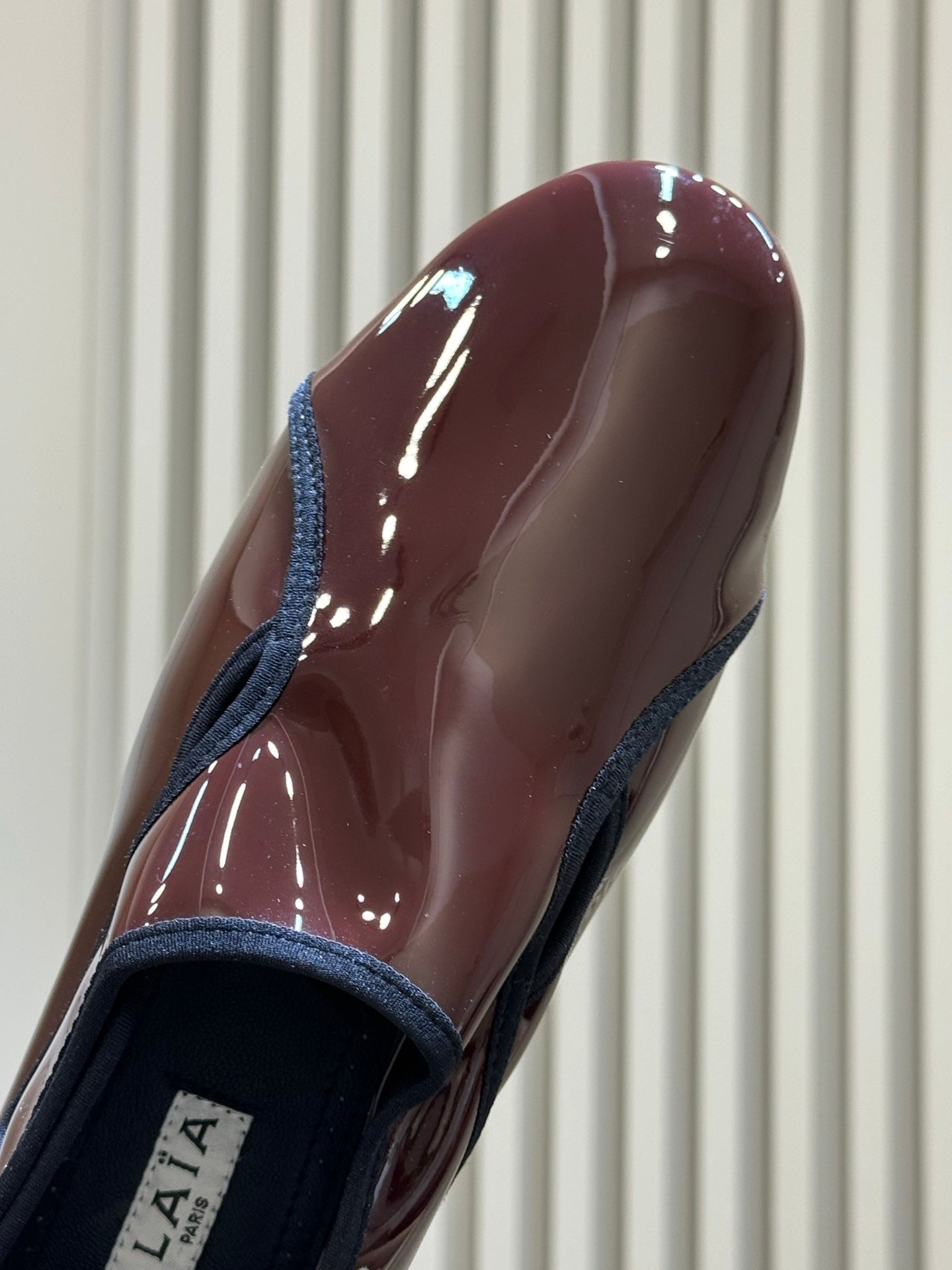 ALAIA 26S FLAT LOAFERS IN BROWN GLOSSY LAMBSKIN