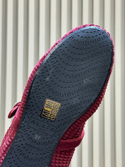 ALAIA 26S KNIT BALLET FLATS IN DARK RED SUEDE