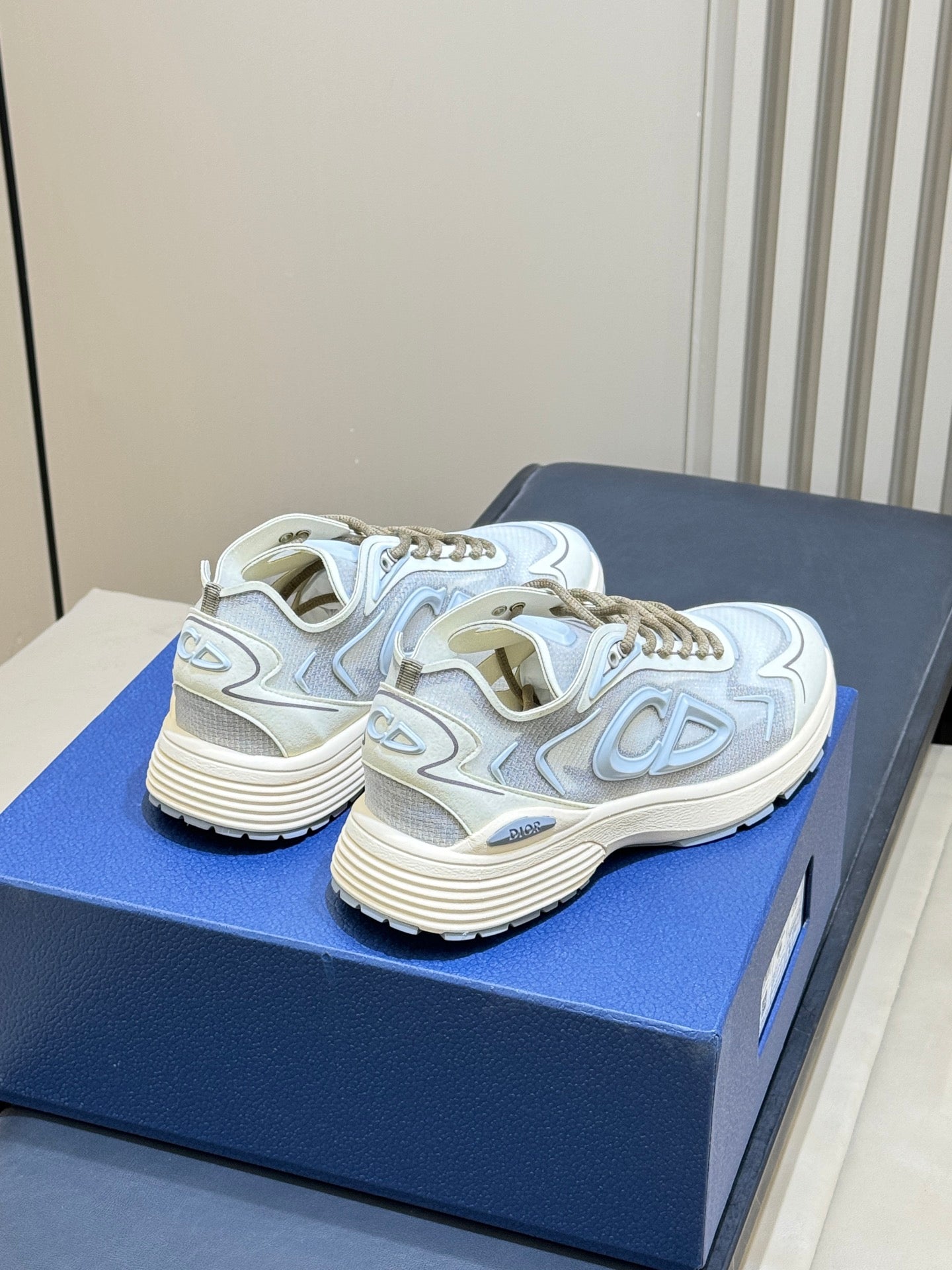 DIOR 26S B30 COUNTDOWN TECH SNEAKER IN GRAY AND LIGHT BLUE TECHNICAL FABRIC AND SUEDE