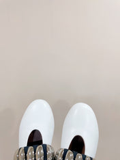 ALAIA TRIBALE BALLET FLATS IN WHITE LAMBSKIN