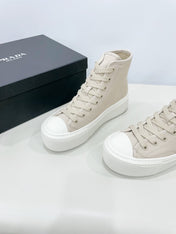 HIGH-TOP SEANKERS IN BEIGE CANVAS