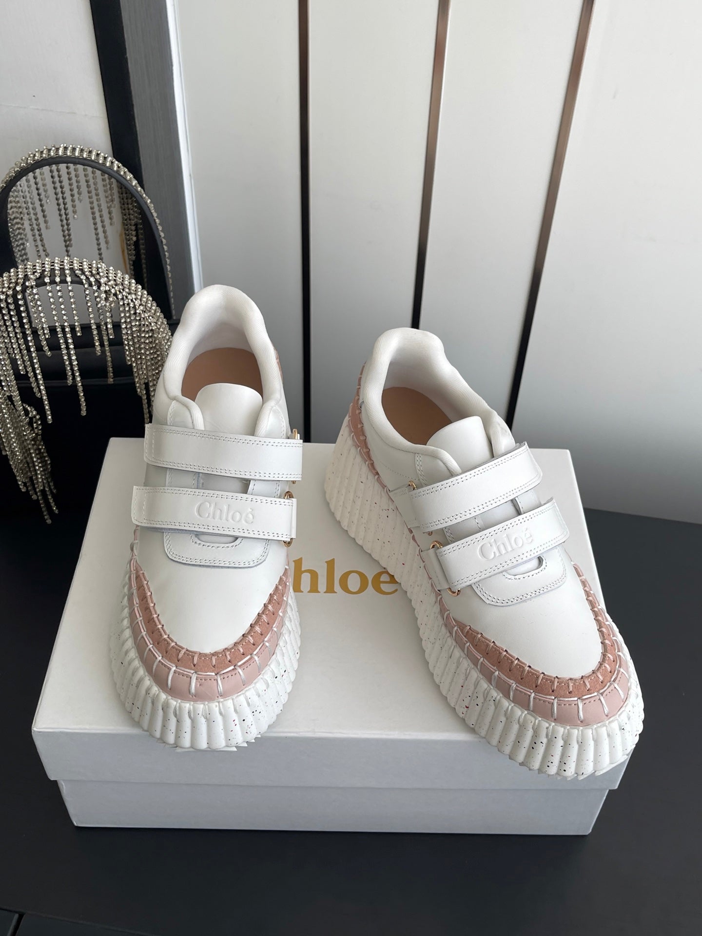 CHLOE 26S PLATFORM SNEAKERS IN WHITE AND LIGHT PINK CALFSKIN