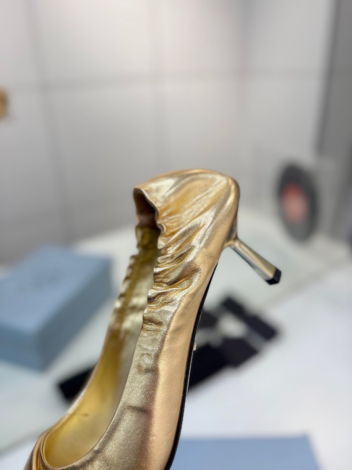 PRADA 26S PUMPS 55MM IN GOLD CALFSKIN WITH LOGO