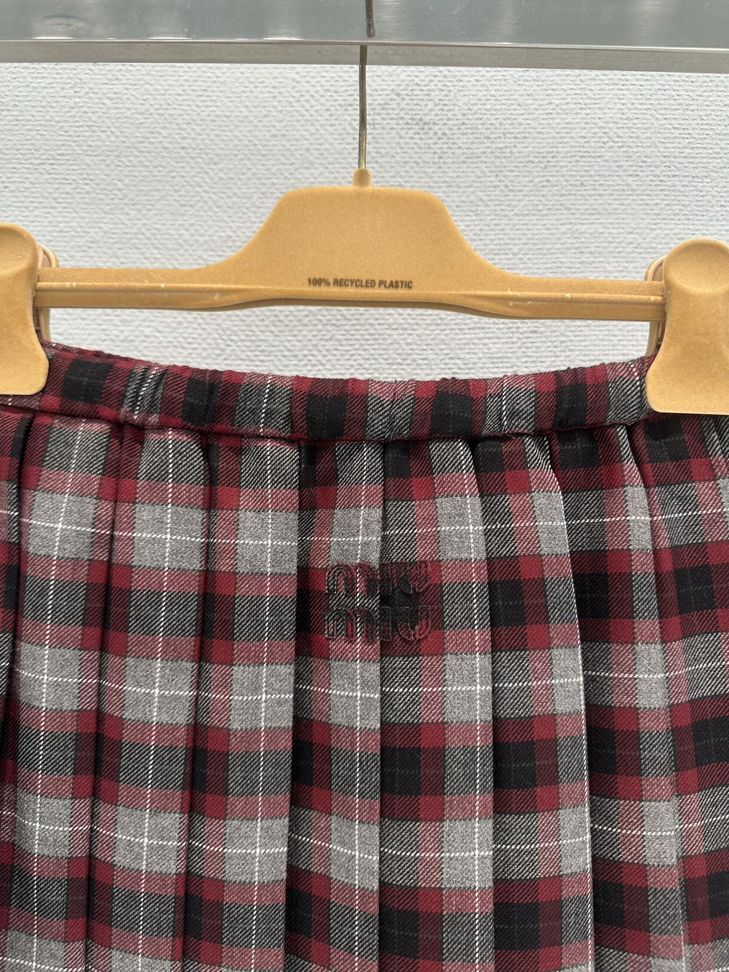 MIUMIU SKIRT STYLE 557