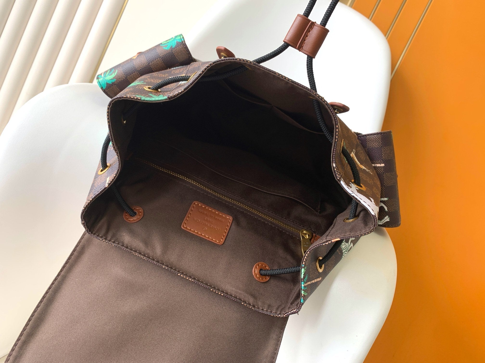 LV 25S CHRISTOPHER BACKPACK 48 IN DARK BROWN CALFSKIN GOLD HARDWARE