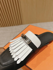 OZ Mule Fringed Black/White