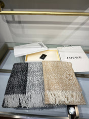 LOEWE 25S SCARF 180 IN CASHMERE WOOL 706574
