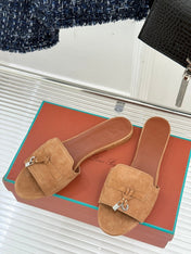 FLAT SANDALS IN BROWN SUEDE AND LAMBSKIN