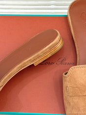 FLAT SANDALS IN BROWN SUEDE AND LAMBSKIN