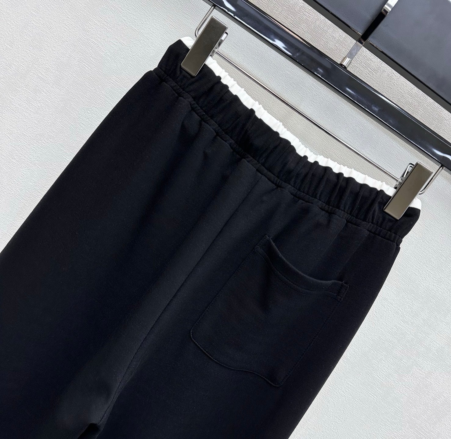 CELINE 26S STRAIGHT LEG PANTS 149