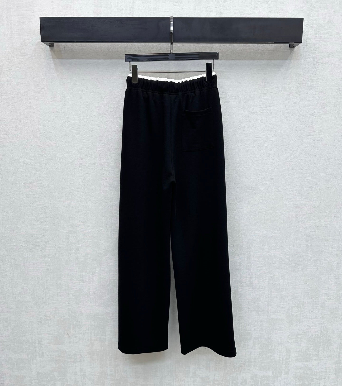 CELINE 26S STRAIGHT LEG PANTS 149