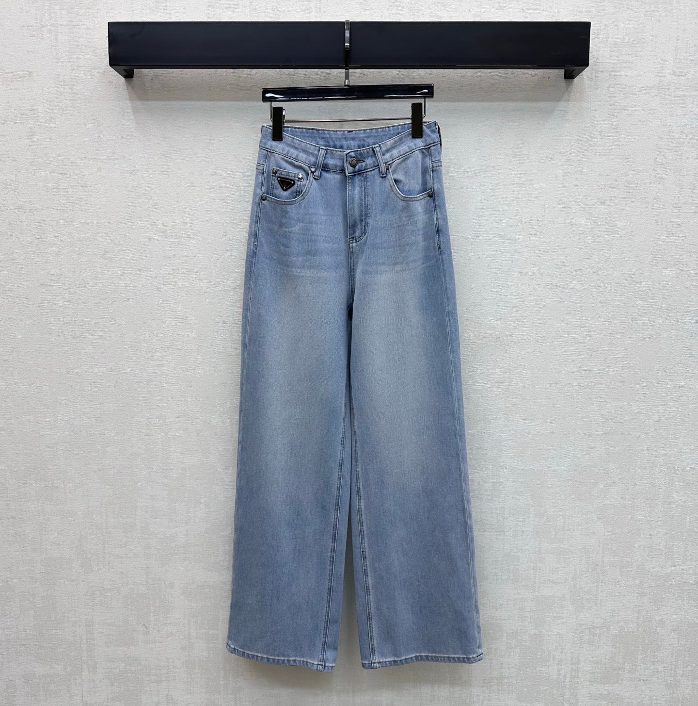 PRADA 26S STRAIGHT-LEG JEANS STYLE 905