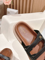 TRIOMPHE SANDALS IN BLACK CALFSKIN