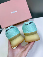 BASIC SNEAKERS IN TURQUOISE MESH