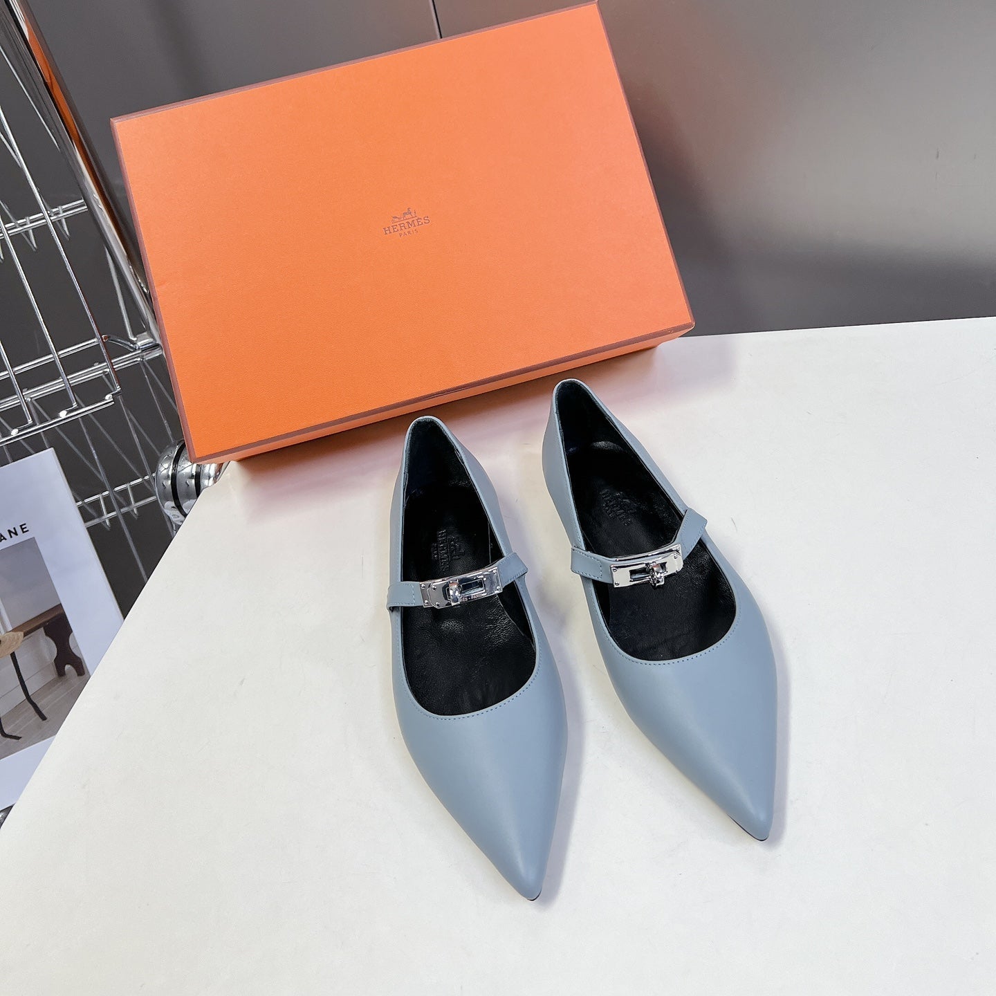 HM 26S KELLY BUCKLE MARY JANE POINTED FLATS IN LIGHT BLUE CALFSKIN