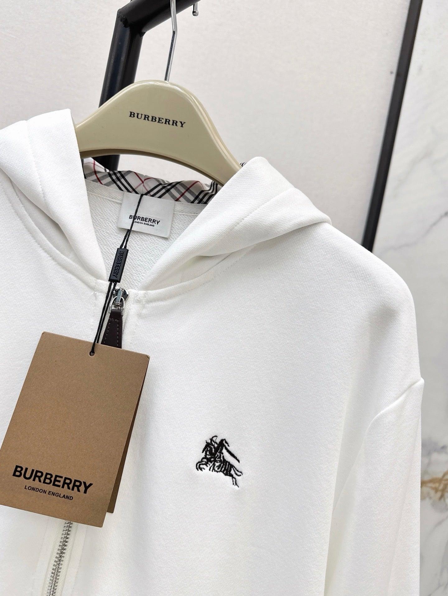 BURBERRY 26S HOODIE JACKET 421
