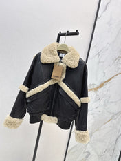 BURBERRY 25S BOMBER JACKET 070