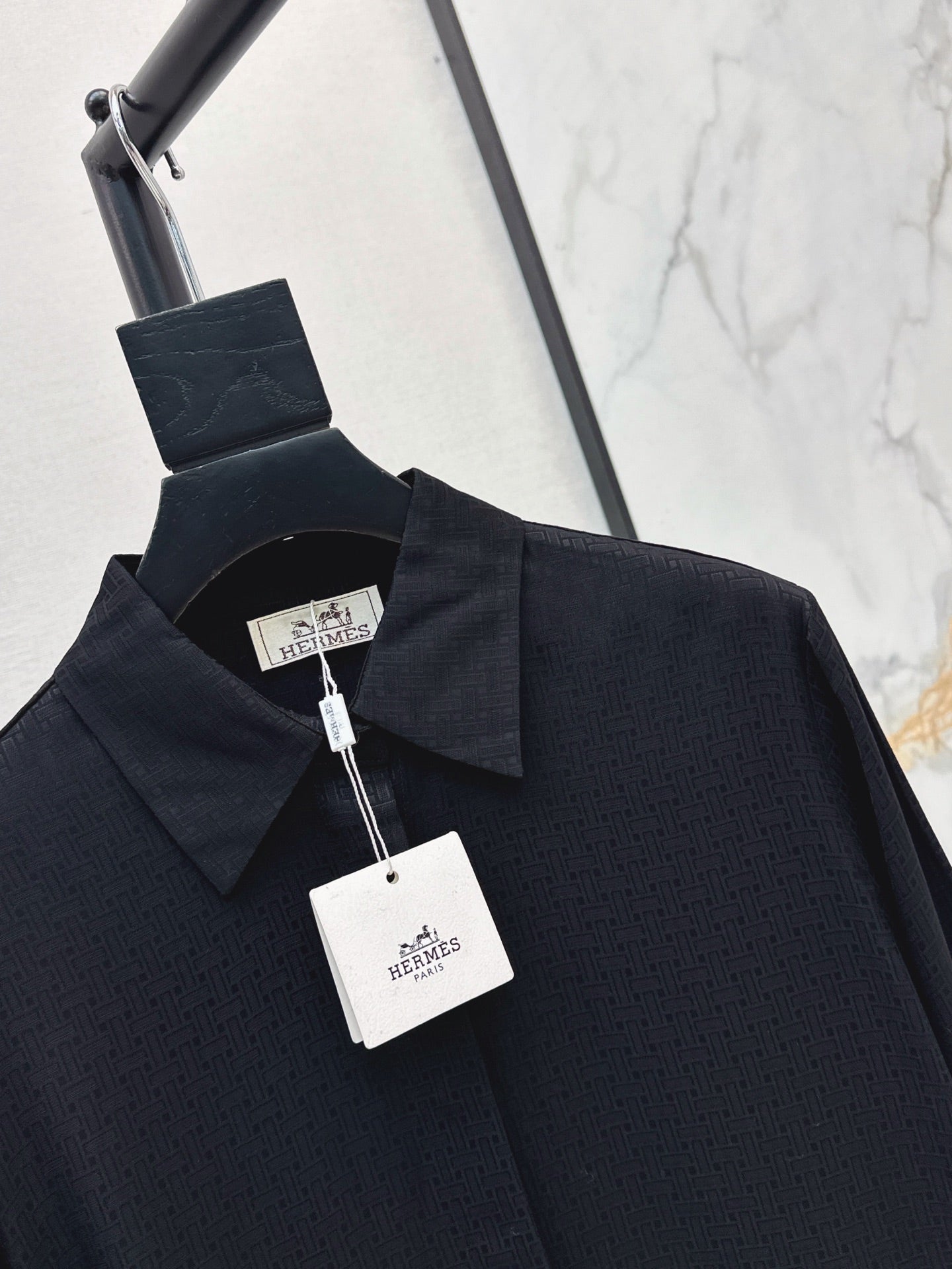 HERMES 26S SHIRT AND STRAIGHT-LEG TROUSERS SET 799